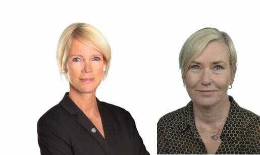 Saila Quicklund (M) och Anna Johansson (S). Bilden är sammanfogad av två porträtt. Båda kvinnorna har mörk blus och blont hår. 